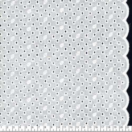 Tissu coton broderie anglaise motif dots avec bordures 